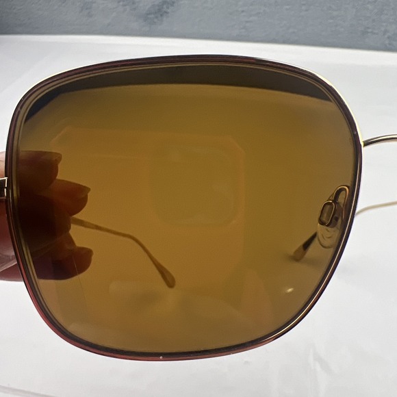 Maui Jim Gold Metal Frame Sunglasses with Brown Lenses - Picture 15 of 16